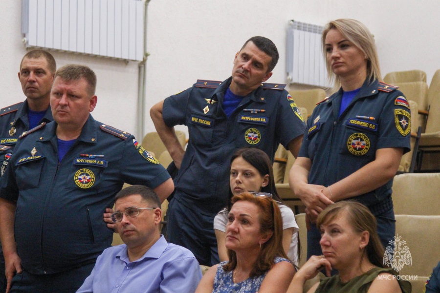 Мастер-класс по тактической медицине прошли севастопольские сотрудники МЧС России
