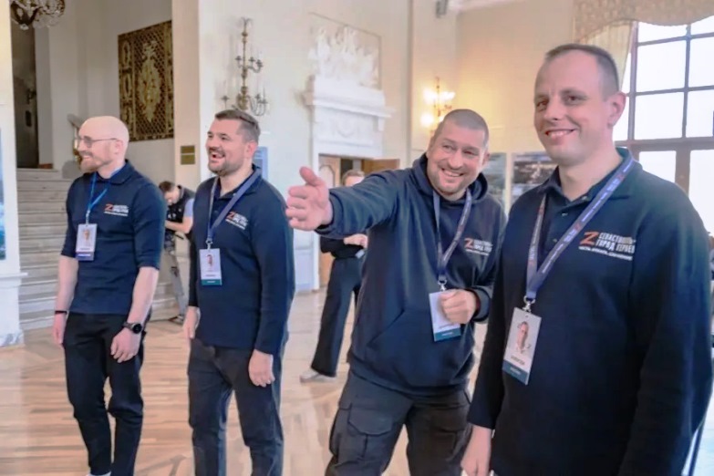 0B98F0A3 424C 4DDE 8271 931F92185126